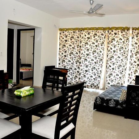 2Bhk Lake View Apartment Lavasa Exteriér fotografie
