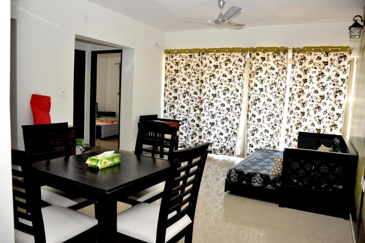 2Bhk Lake View Apartment Lavasa Exteriér fotografie